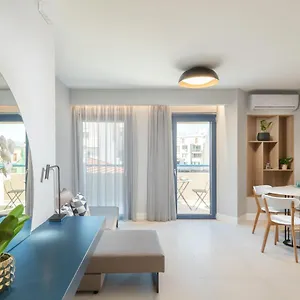 evans-luxurius-apartment-1.rethymnohotels.net/