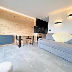 appartement-proche-des-pistes.hotels-rhonealpes.com/